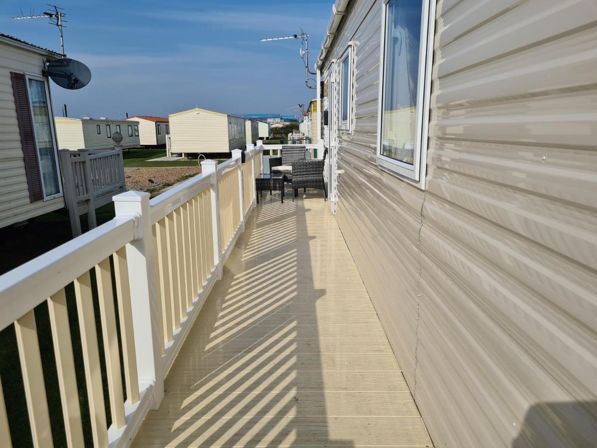 Апартаменти 8 Berth Eastgate Fantasy Island Інголдмеллс Екстер'єр фото