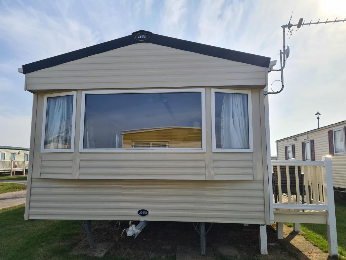 Апартаменти 8 Berth Eastgate Fantasy Island Інголдмеллс Екстер'єр фото