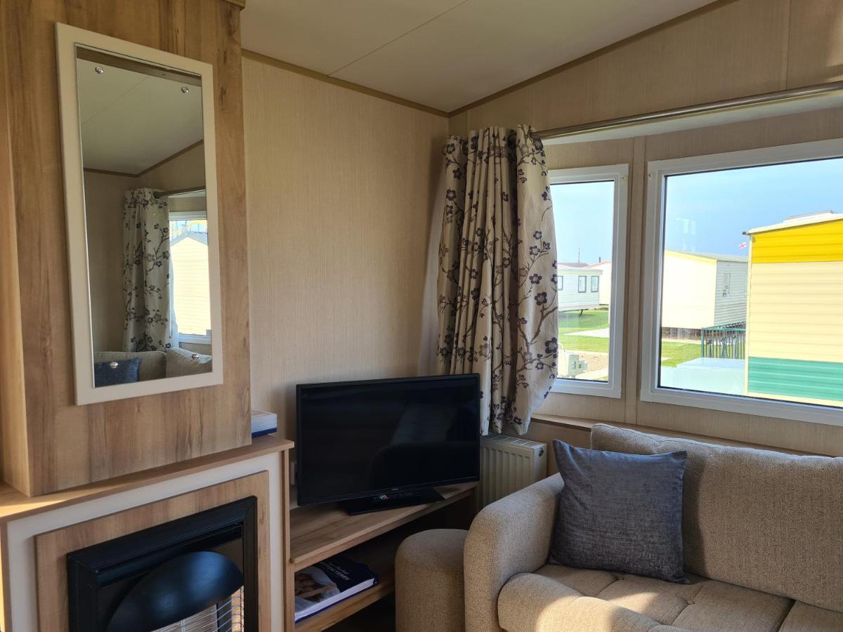 Апартаменти 8 Berth Eastgate Fantasy Island Інголдмеллс Екстер'єр фото